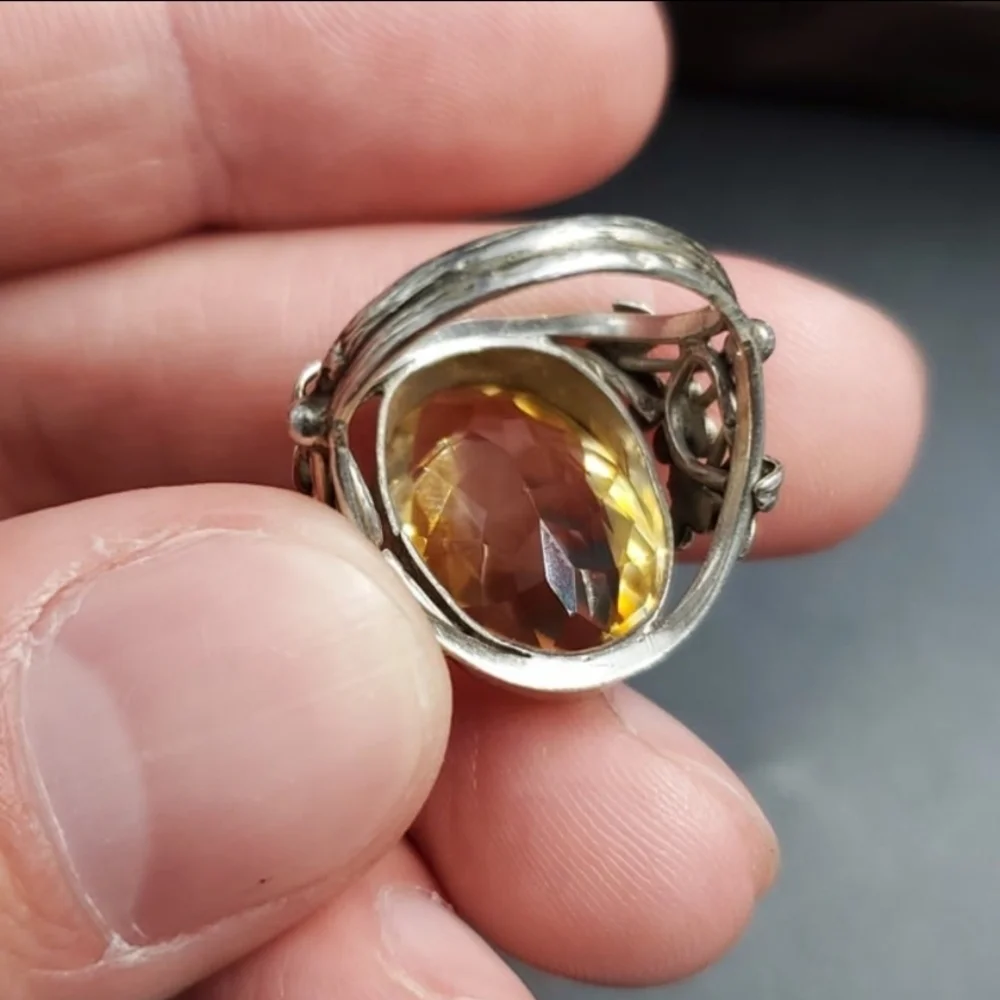 Size 6 Sterling Silver Handmade Large Oval Citrine Gem Ring